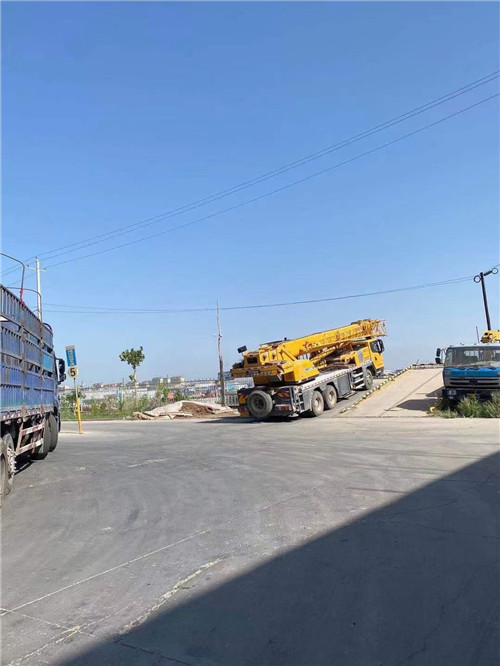 海安市25吨吊车的租赁价格大概是多少？